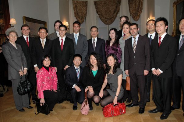 Young Icebreakers meet Premier Wen